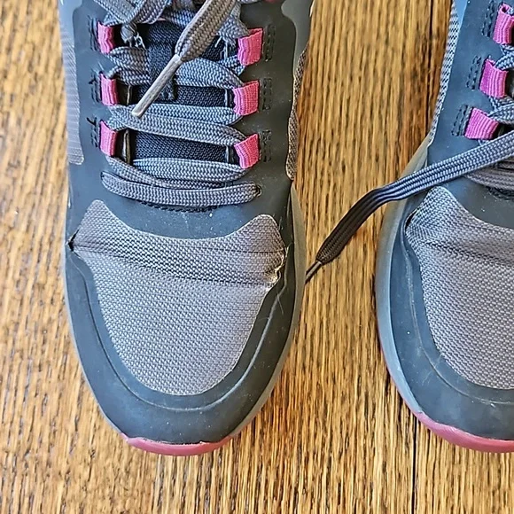 Women sneaker - Picture 2 of 8